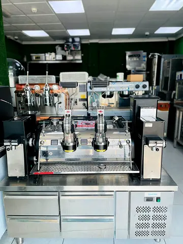La Marzocco Leva X Espresso Machine – Like New, Must See!