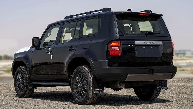 (LHD) تويوتا برادو 250 TXL 2.7P ناقل حركة أوتوماتيكي موديل 2024 - أسود63231160816769113