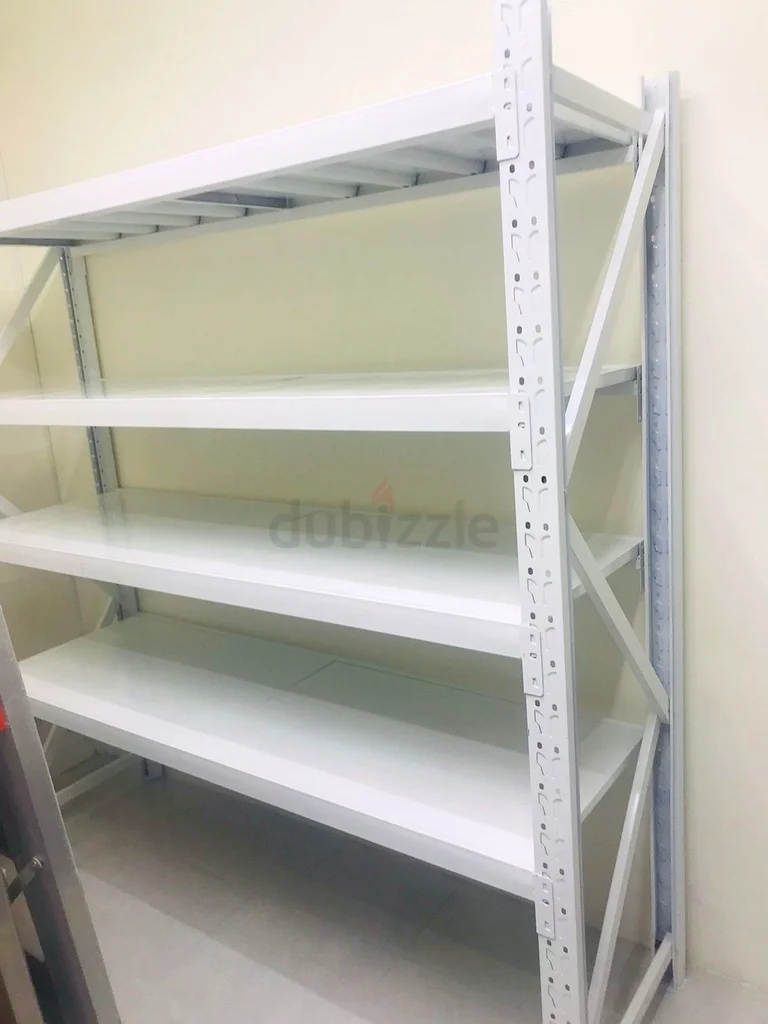 White Shelves with 4 level63167576513154111