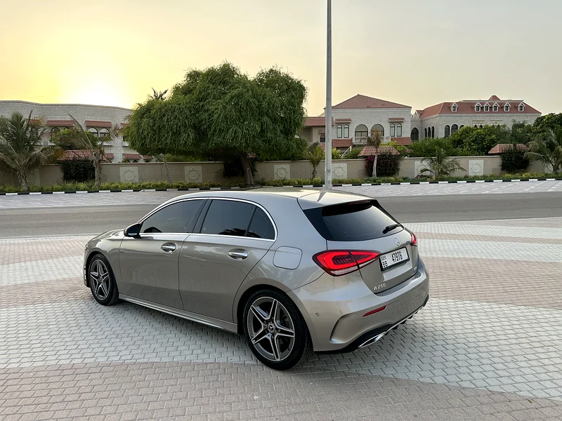 مرسيدس A250 AMG، طلاء أصلي بانورامي 2019، خيار كامل لدول مجلس التعاون الخليجي63232141226115111