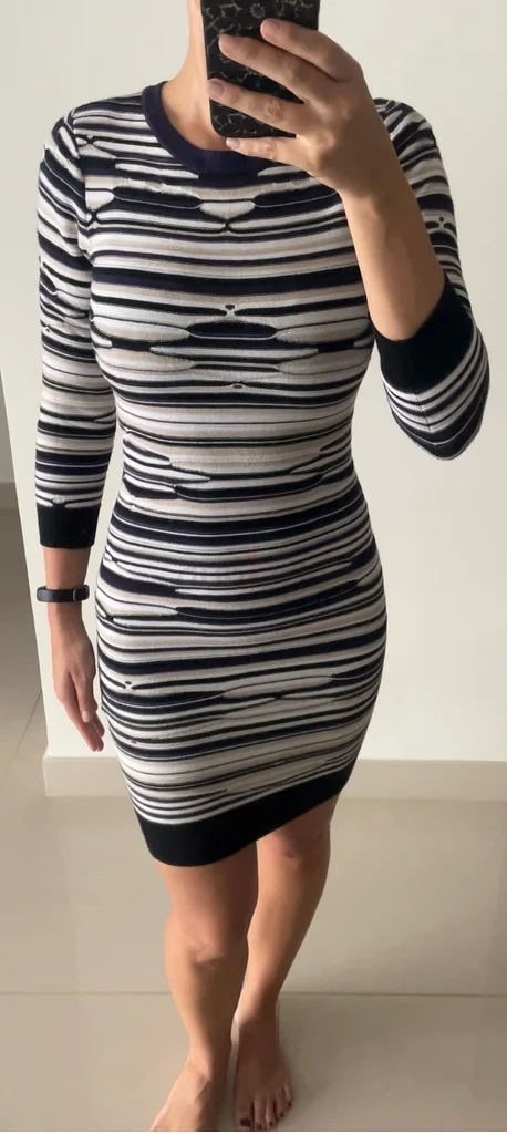 فستان مخطط من كارين ميلين مقاس XS63239081316227112