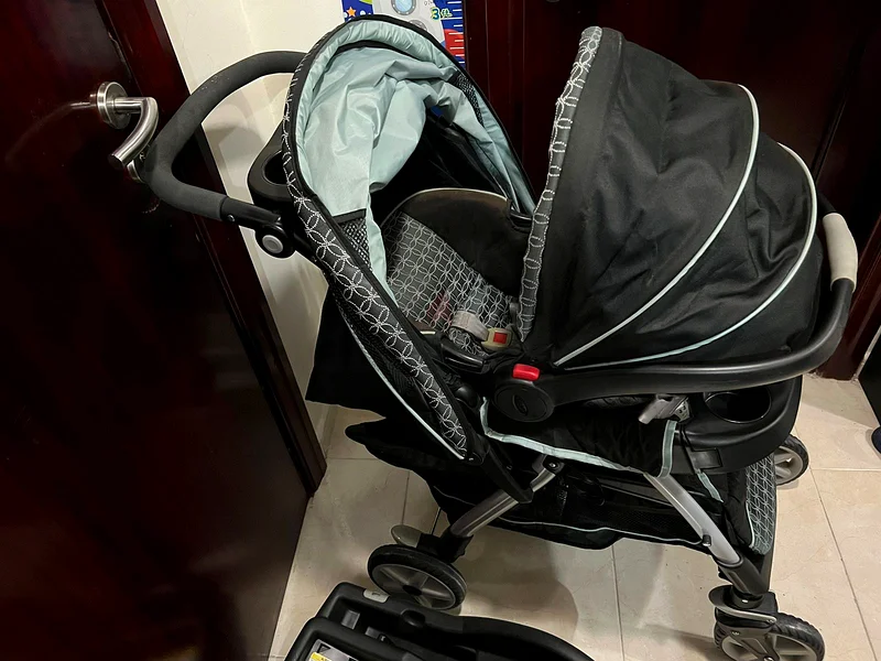 Infant Stroller with carseat -GRACO comfy cruiser63207887787777112
