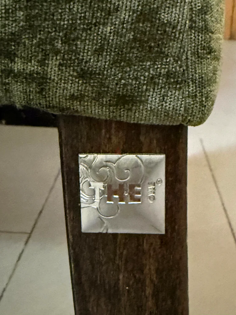 Dining table from one marina63216833577857114