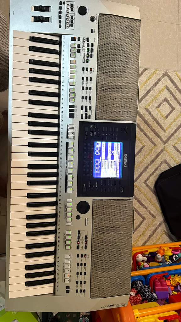 For sale Yamaha organ 700 per Eastern and Western63207396171907112