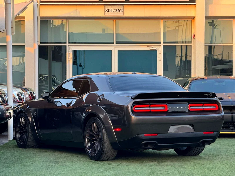 DODGE CHALLENGER SRT HELLCAT WIDE BODY 717 HP 2019 GCC FULL SERVICE HISTORY63173488712962114