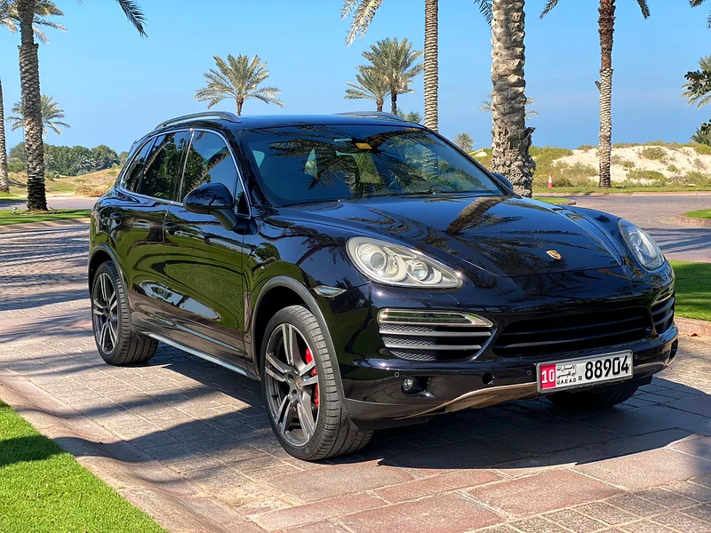 2011 Low Mileage V8 Porsche Cayenne S63136839568387113