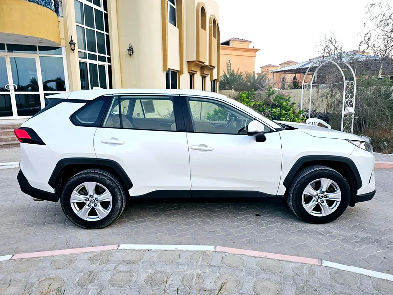 TOYOTA RAV 4 202163146741539586113