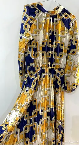 Very elegant long sleeve pleated dress, size X