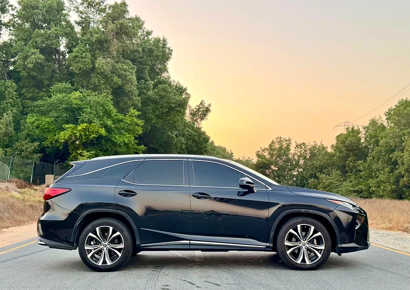 LEXUS RX350L ( 7 seats ) / 2018 / GCC / Top Option63226216884225114