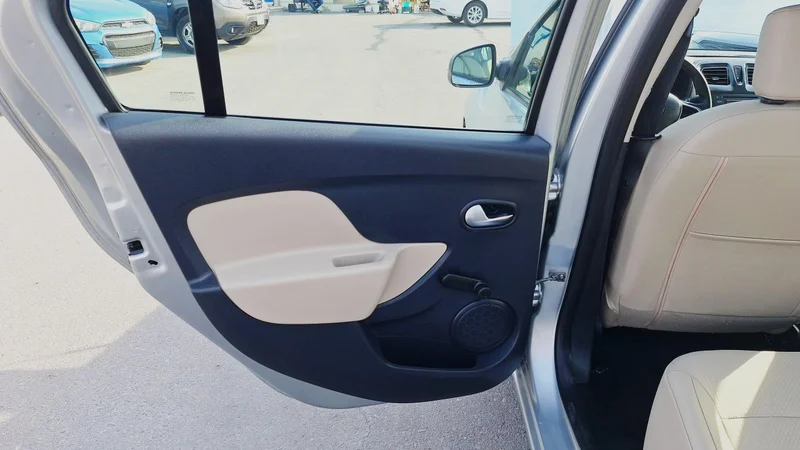 RENAULT SYMBOL 202062929644989570113