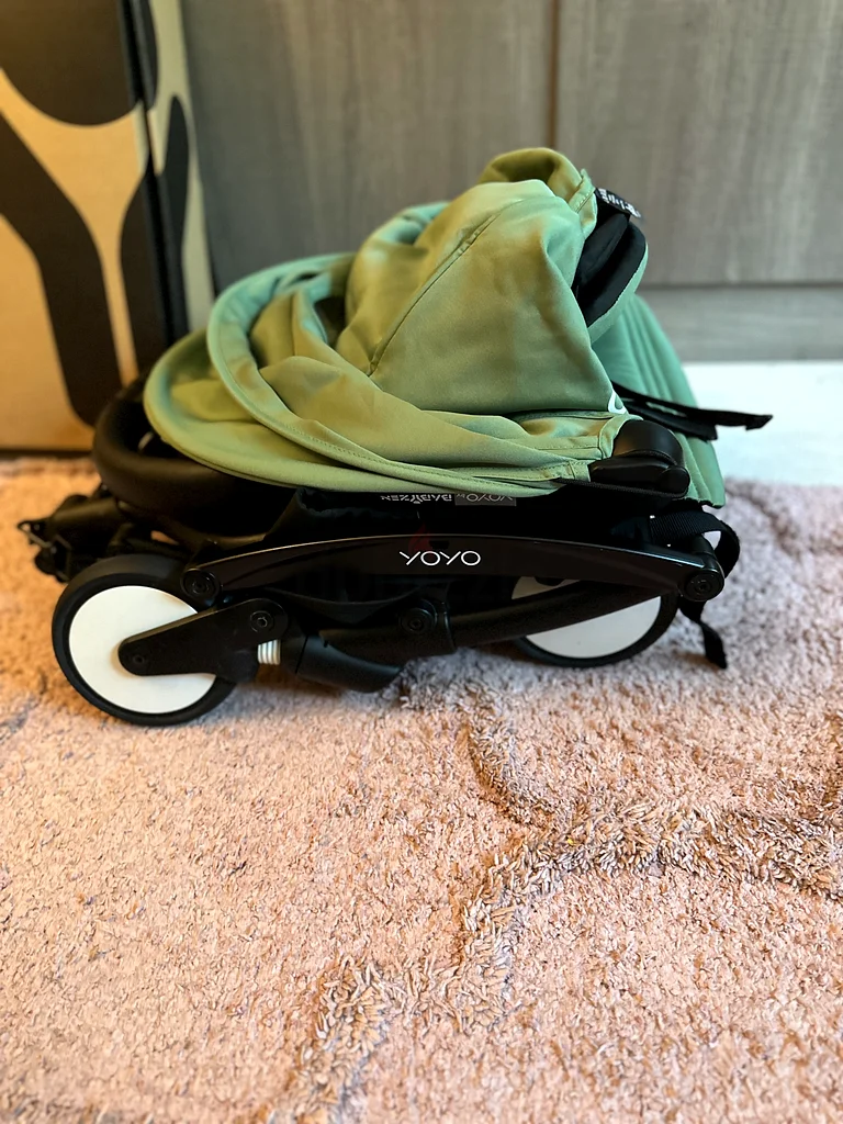 Yoyo 2 stroller perfect condition as new with newborn pack62864710845059111