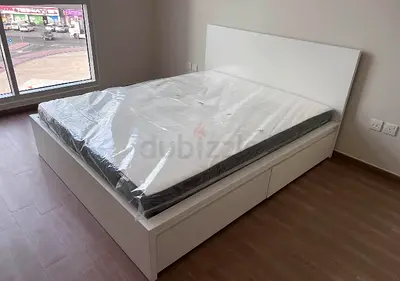 IKEA Malam double bed 140×200cm bed with 2 storage drawers underneath and Ikea mattress