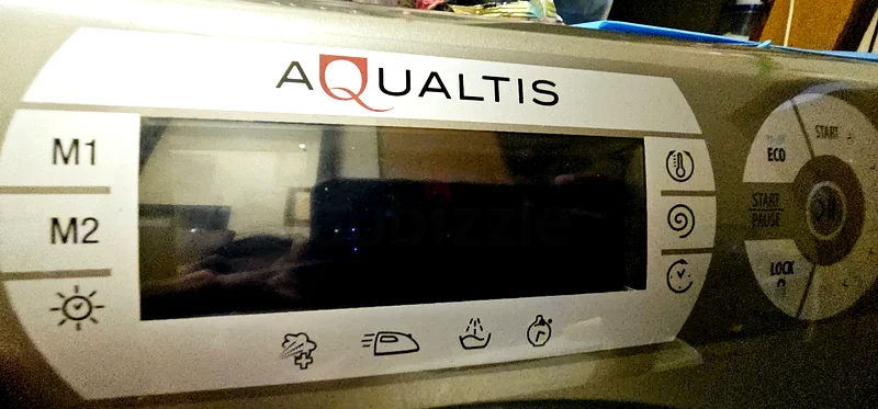 Washing machine 10 KG error showing not working turn on only63169939841538112