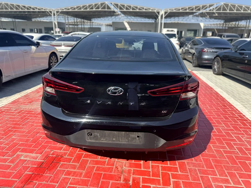 Hyundai avante | 2020 | Korean specs | 124.967 km63169913744771114