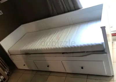 Ikea hemnes day bed with mattress