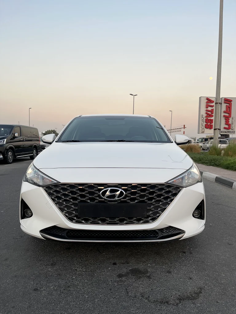 HYUNDAI ACCENT 2022 1.6 V4 GCC SPECS63170387976066111