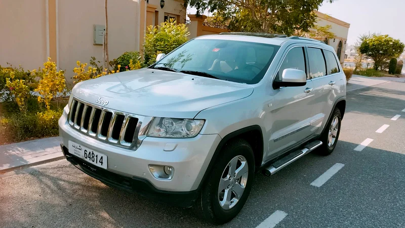 2011 JEEP GRAND CHEROKEE LIMITED - V6 - GCC SPECS - GOOD CONDITION63225696964355112