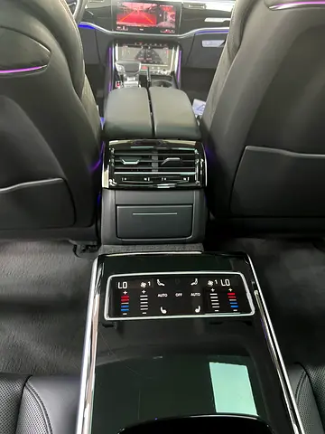 2019 AUDI A8 — миниатюра 10