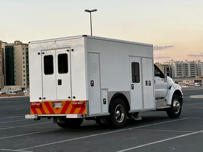 2006 FORD F-650 — миниатюра 5