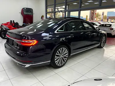 2019 AUDI A8 — миниатюра 7
