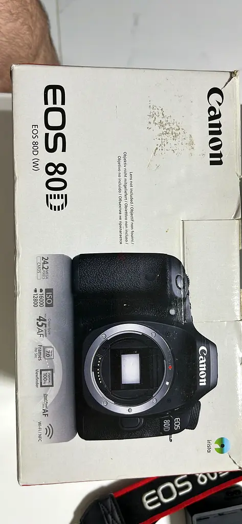 CANON EOS 80D MINT condition63234132643075115