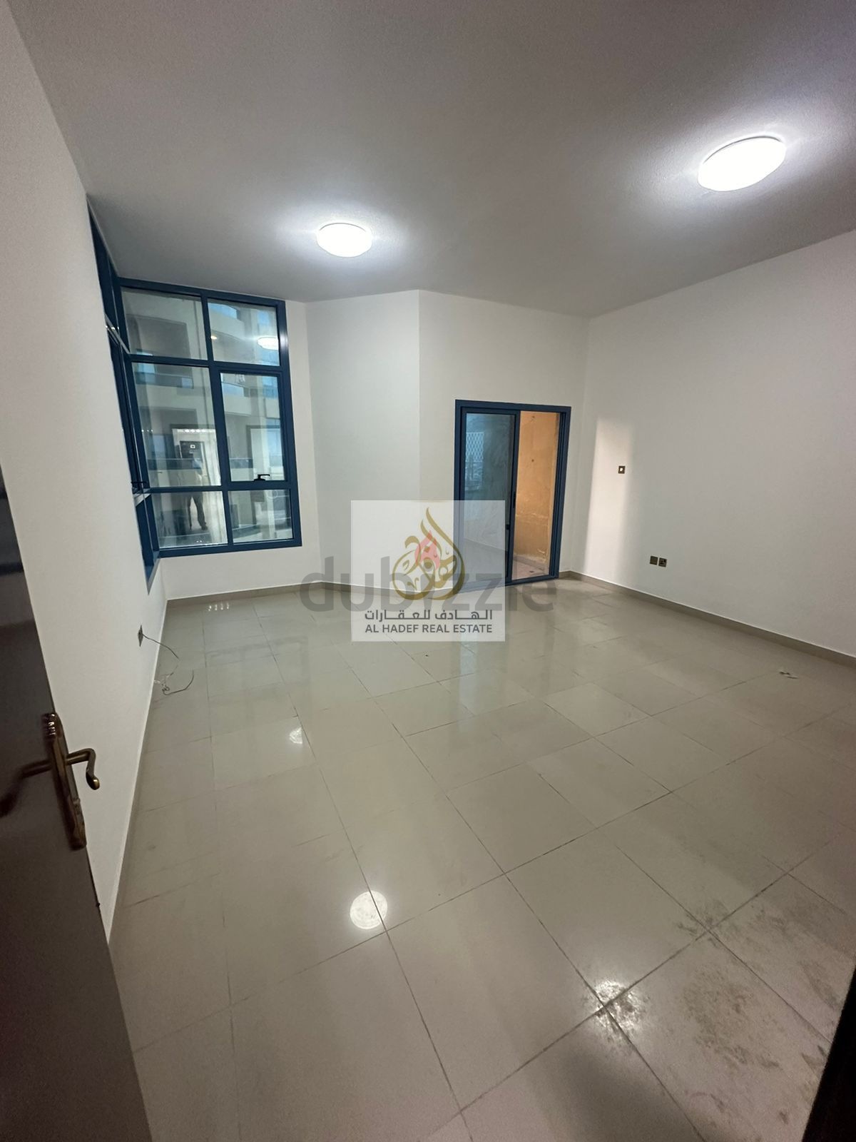 Apartment: 3 Bedroom Apartment, Hall And Maid's Room For Sale, Cash, Al ...