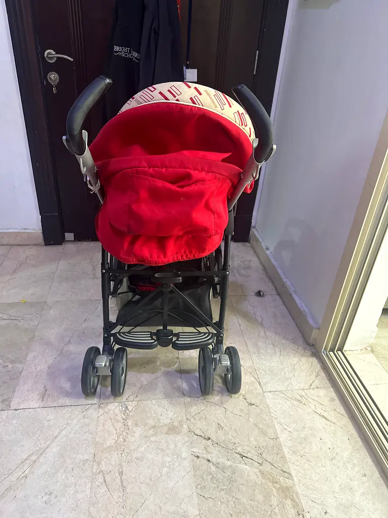 Baby stroller63205360131330112