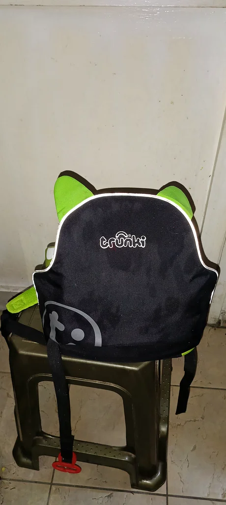 Trunki Boost travel  backpack for kids63204857341953114