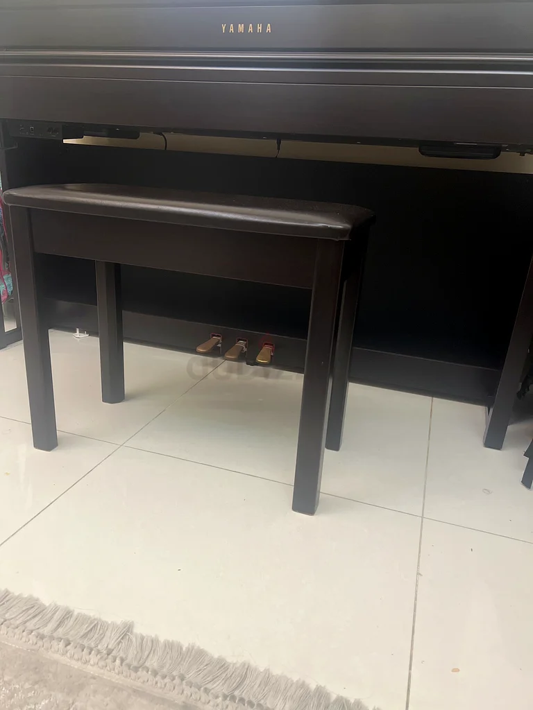 بيانو رقمي ياماها بتصميم عصري63226780936705111