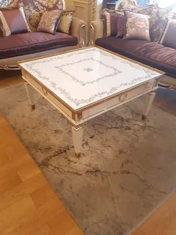 White color Cocktail Table