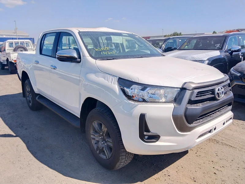 TOYOTA HILUX DOUBLE CAB MED AUTO DIESEL 2.4L G463147688507521111