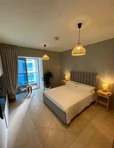 Amazing Master Room In Dubai Marina