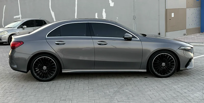 2023 Mercedes-Benz A200 GCC, under warranty and in perfect condition63230652309251114