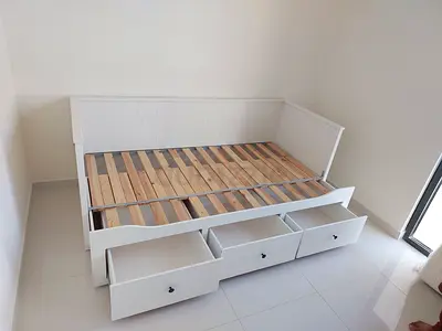 Ikea hemnes day bed with mattress