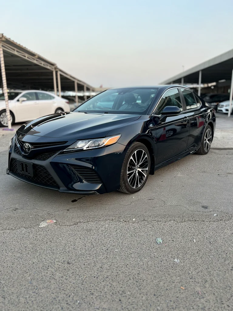 TOYOTA . CAMRY . L . 2.563412536254209112