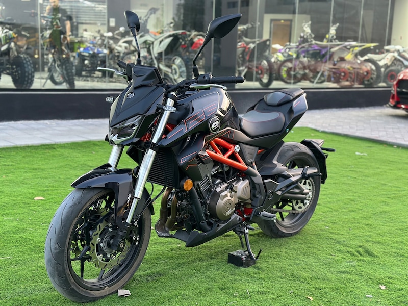 SHARMAX RST 422 Ultra (sport bike, naked bike , دراجة نارية رياضية ...