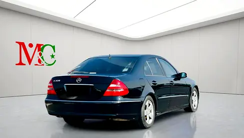 صورة 4 لـ 2004 Mercedes-BENZ E-CLASS