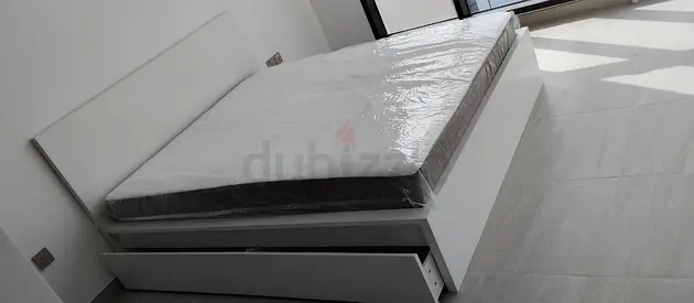 IKEA Malam king size 180×200cm bed frame with IKEA mattress and 2 big storage drawers underneath