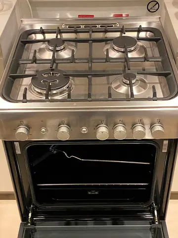 Ariston 60 by 60 Full Gas Cooking Range Stainless steel
