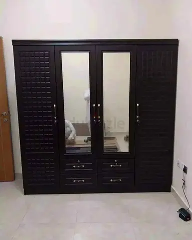 New 4 door wardrobe wooden for sale
