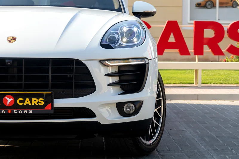 AED 2,155 monthly | Warranty | Porsche Macan 2018 GCC63169917139202112