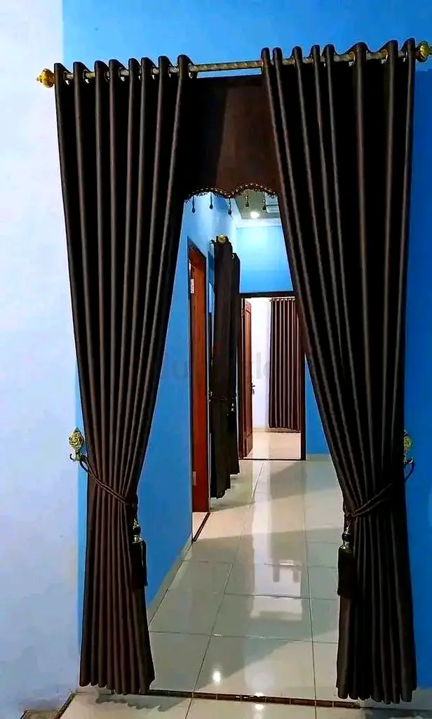 Curthain63220819994883113