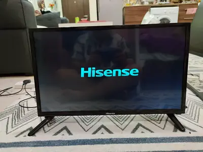 Hisense 24N50HTS TV with Remote