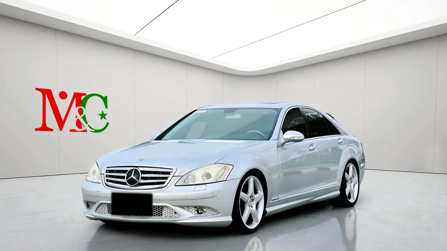 Mercedes-Benz S-Class 2006 — photo 1 of 19