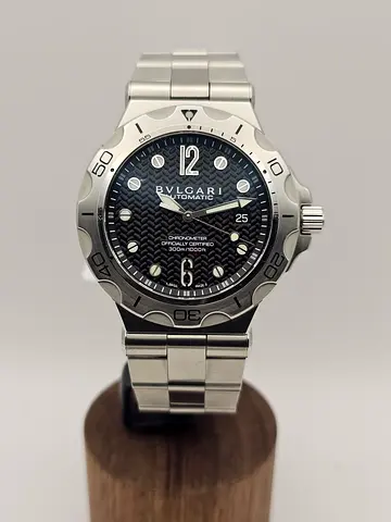 BVLGARI Diagono Professional Acqua Automatic movement