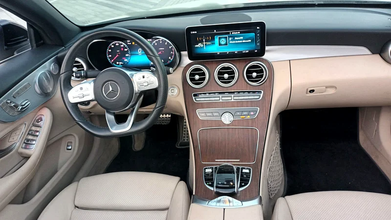 بطارية جديدة، ووسائد هوائية أصلية، وهيكل أصلي63230653137538112