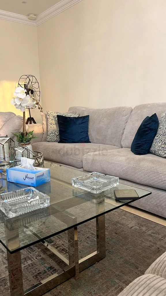 Sofa set dubizzle discount