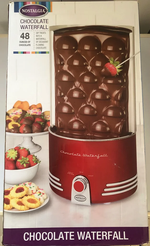 Chocolate Waterfall  
Chocolate Waterfall632534764401951126