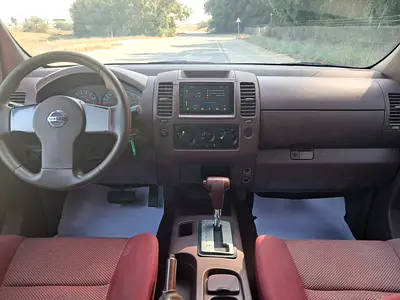 2015 Nissan NAVARA — фото 2
