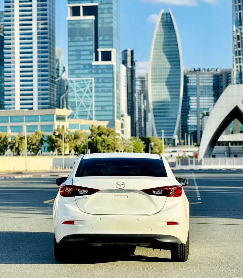 MAZDA 3 1.6L 4 CYLINDER 2018 MODEL GCC SPECS IN VERY EXCELLENT CONDITION63175262460545114